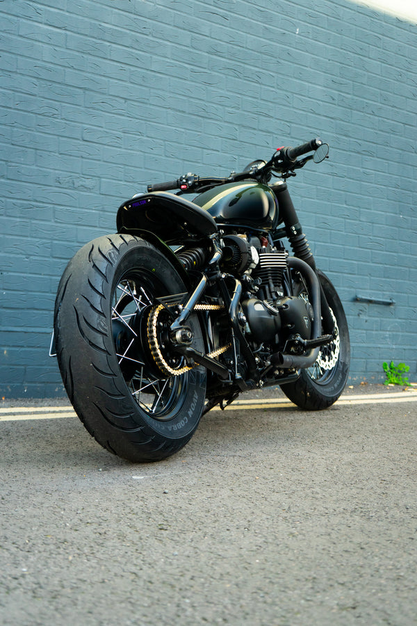 Triumph Bobber - Dark Night Series - The JOKER