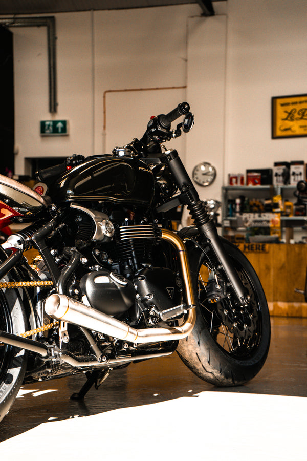 'The British Bobber' Full wide wheel custom