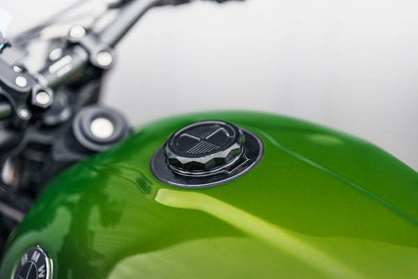 Green R-Nine T