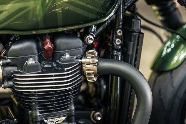 'The Knight Bobber' Full wide wheel custom