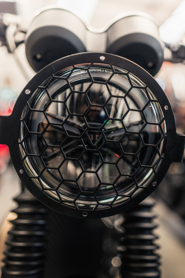 POULSON Scrambler headlight grill - With optional yellow lens