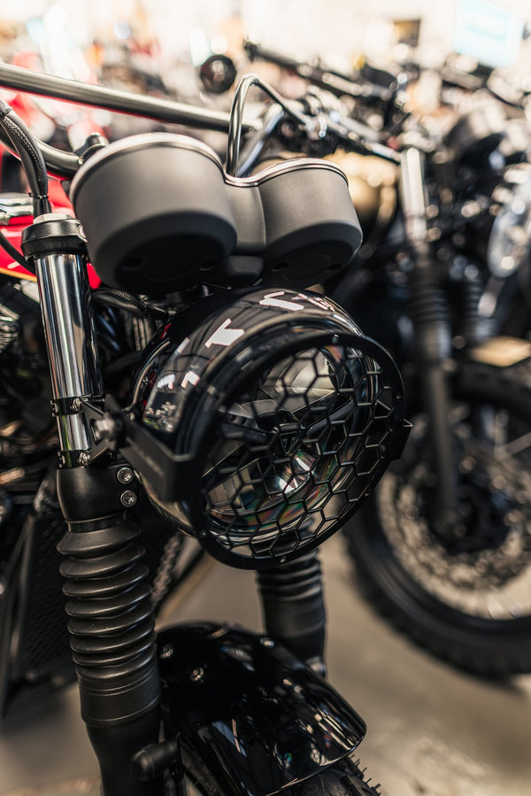 POULSON Scrambler headlight grill - With optional yellow lens