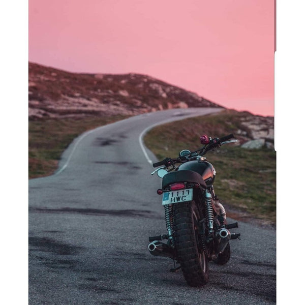 Motone Bonneville Dual Seat - Rattlesnake Tail - Black