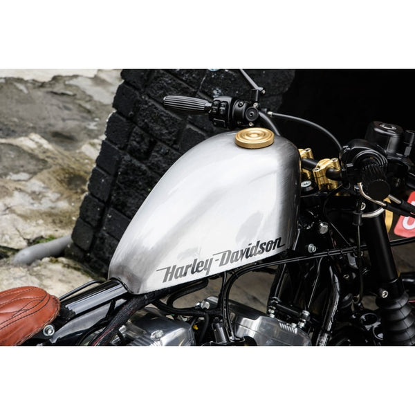 Motone Custom Fuel Gas Cap - Brass Rippled Top - Aluminium Thread - Ri