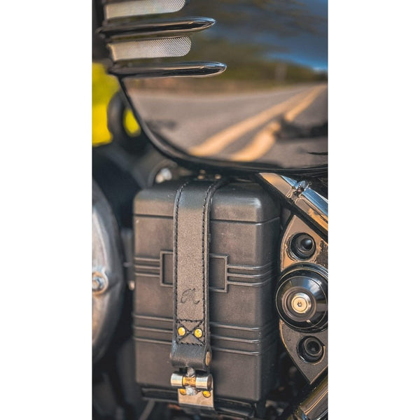 Motone Beltane - Bobber Battery Strap Black Leather & Brass