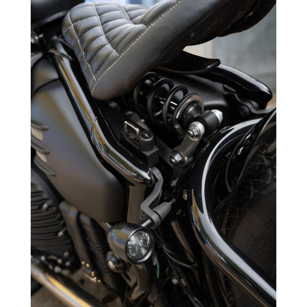 Motone TRIUMPH BOBBER HELMET LOCK KIT