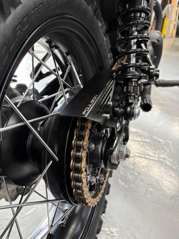 Poulson - Triumph Bobber / T120 Chain Guard