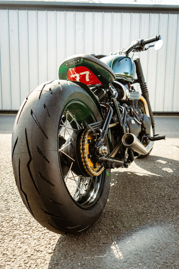 77 Wide Wheel Bobber