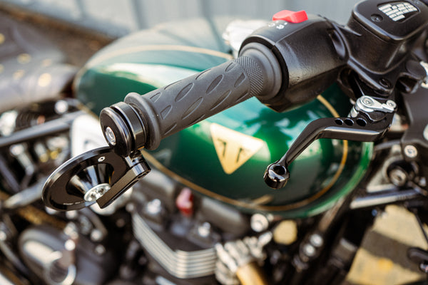 77 Wide Wheel Bobber