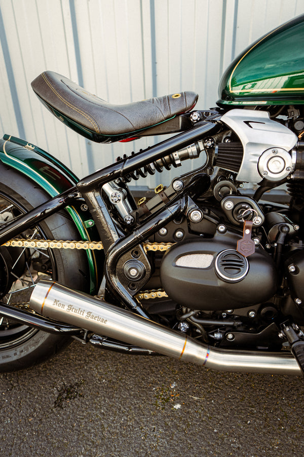 77 Wide Wheel Bobber