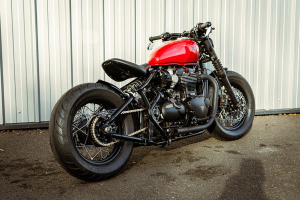 Triumph Bobber - Lamborghini BIA ROSSO