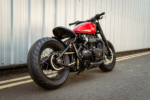 Triumph Bobber - Lamborghini BIA ROSSO