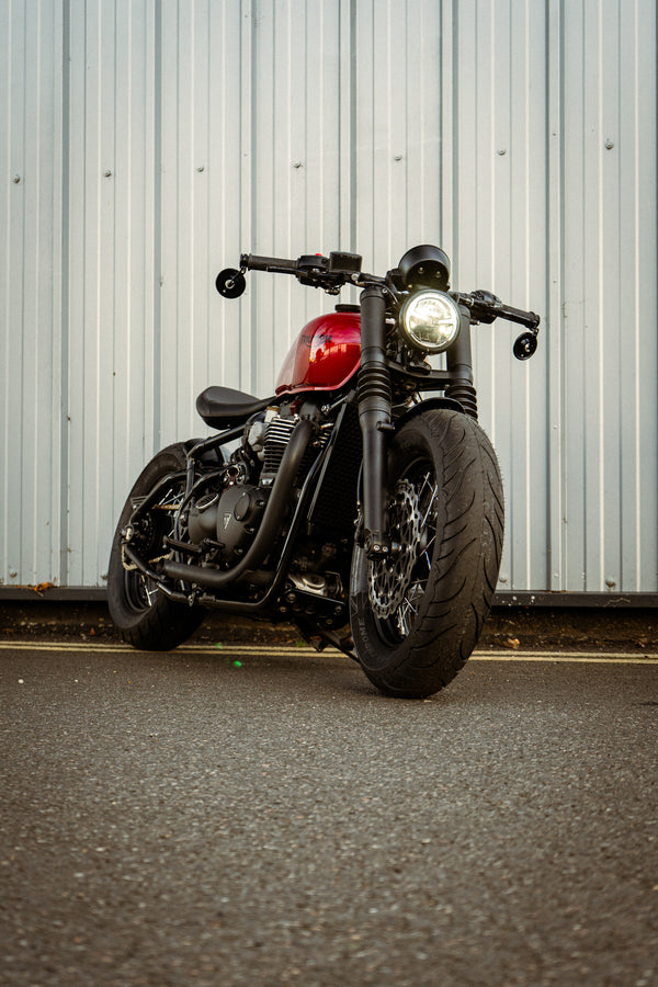 Triumph Bobber - Lamborghini BIA ROSSO