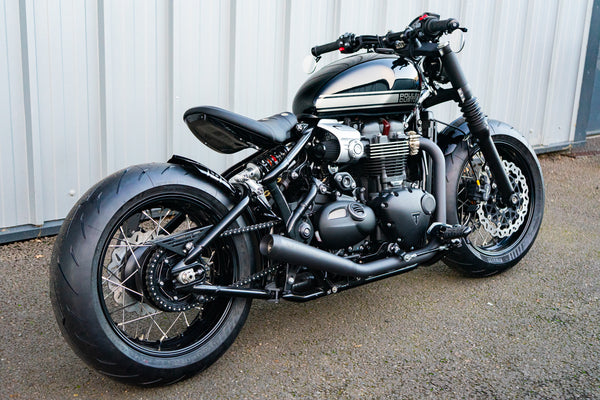 Triumph Bobber - WIDE WHEEL -  Mustang Silver