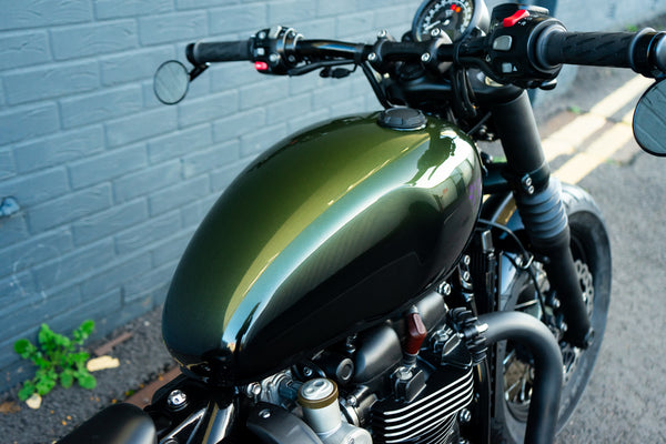 Triumph Bobber - Dark Night Series -  The JOKER