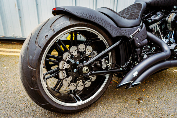 Black Mamba - Harley-Davidson Breakout
