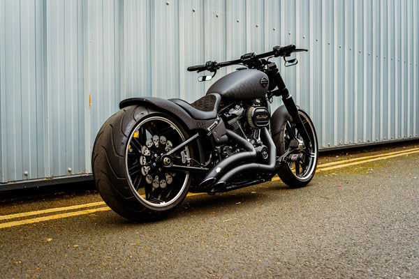 Black Mamba - Harley-Davidson Breakout