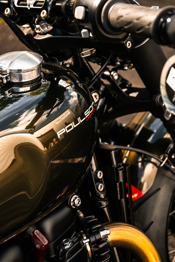 'The British Bobber' Full wide wheel custom