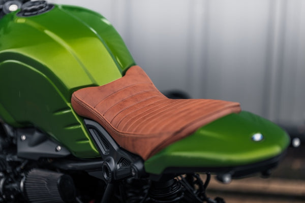 Green R-Nine T