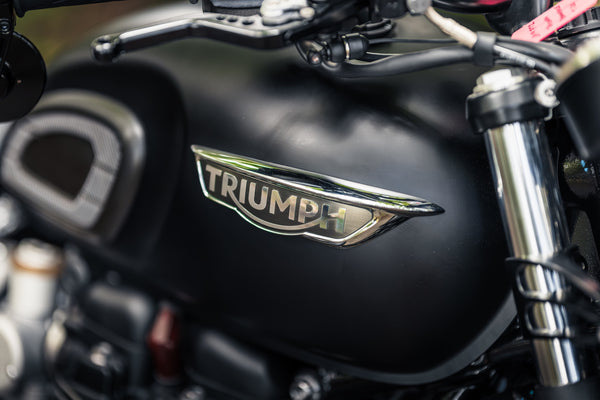 Triumph - T120 Dark Night MATT Black