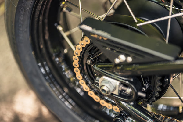 'The Knight Bobber' Full wide wheel custom
