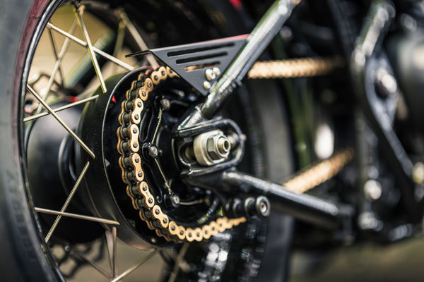 'The Knight Bobber' Full wide wheel custom