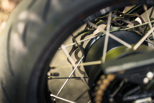 'The Knight Bobber' Full wide wheel custom