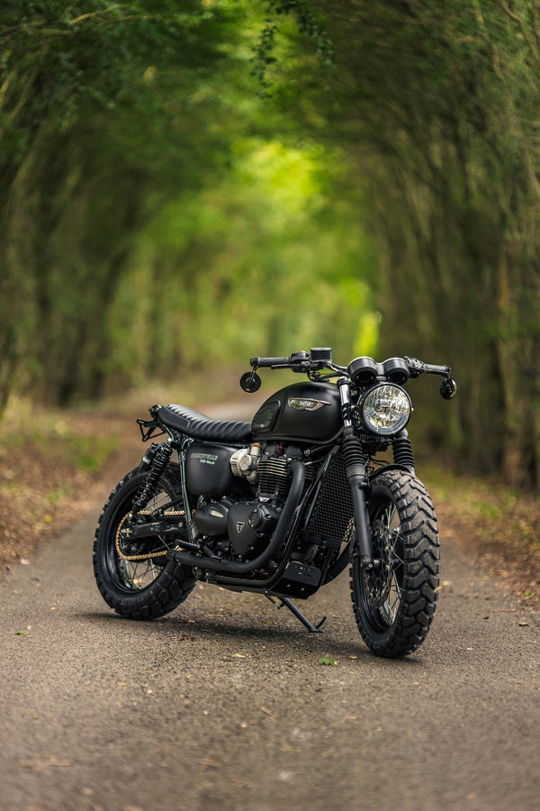 Triumph - T120 Dark Night MATT Black