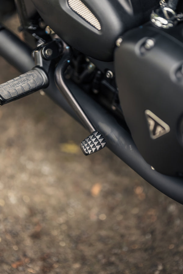 Triumph - T120 Dark Night MATT Black