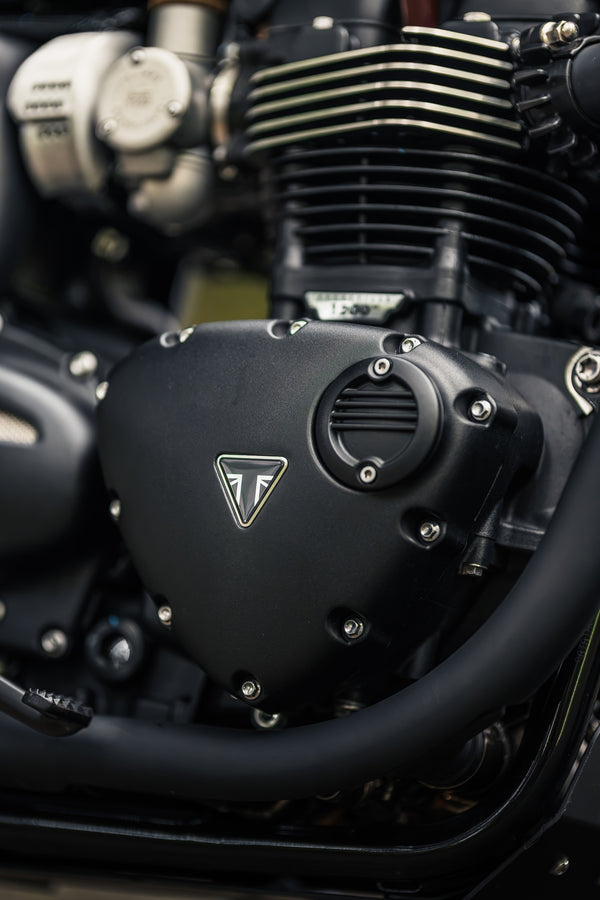 Triumph - T120 Dark Night MATT Black