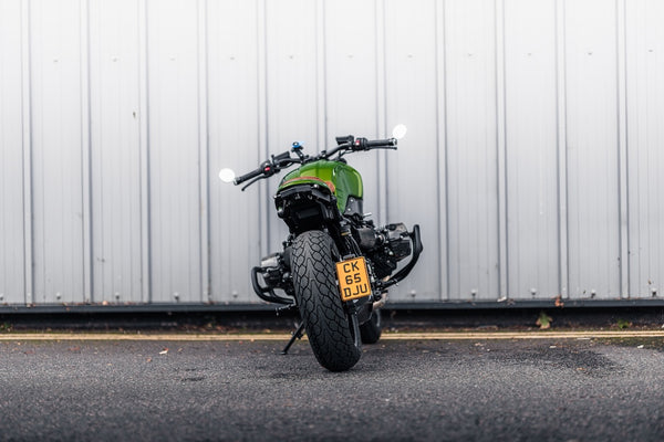 Green R-Nine T