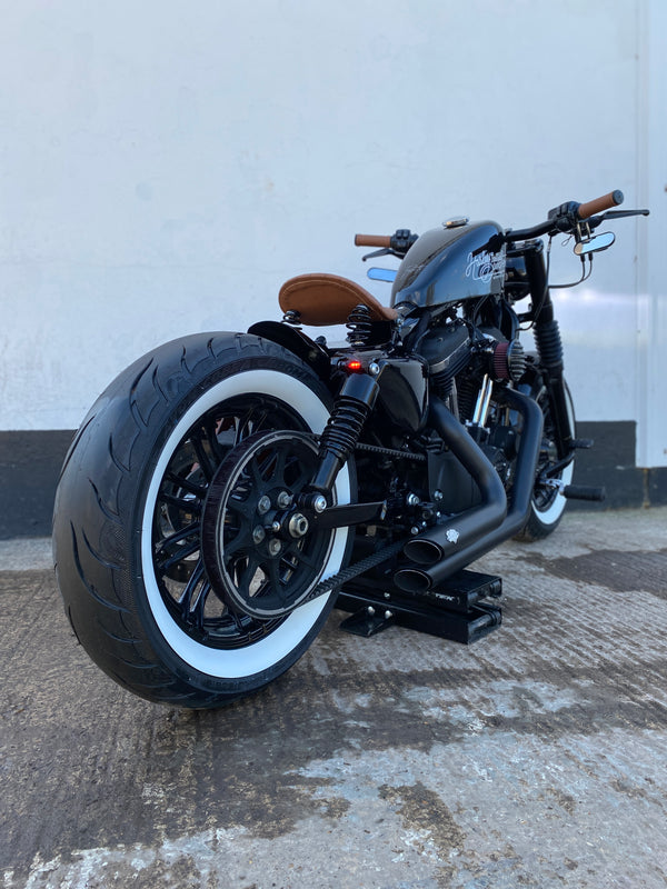 Classic Black with white walls