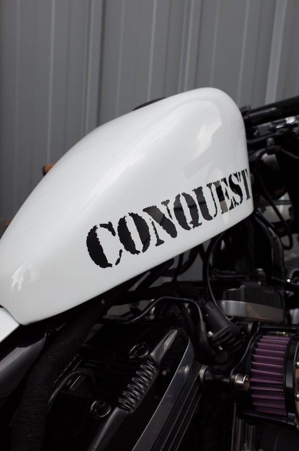 Conquest White