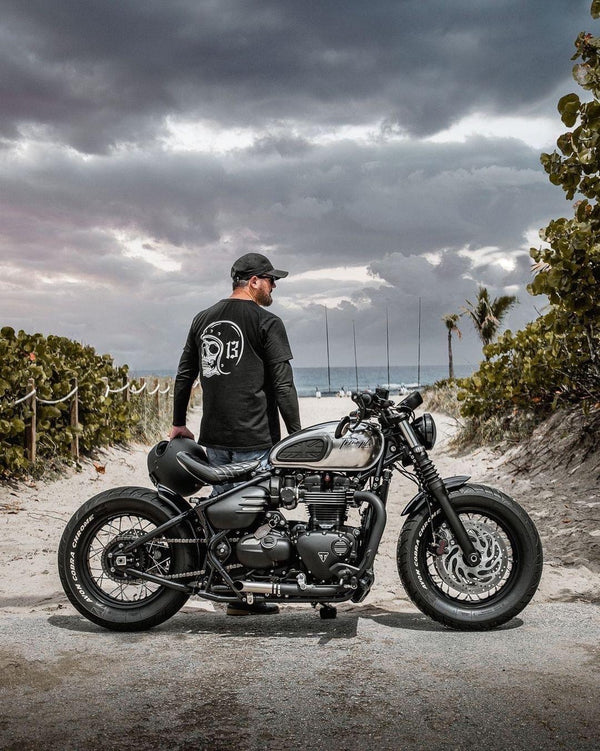 Bella Custom - Triumph Bobber aluminum rear fender (gloss black)