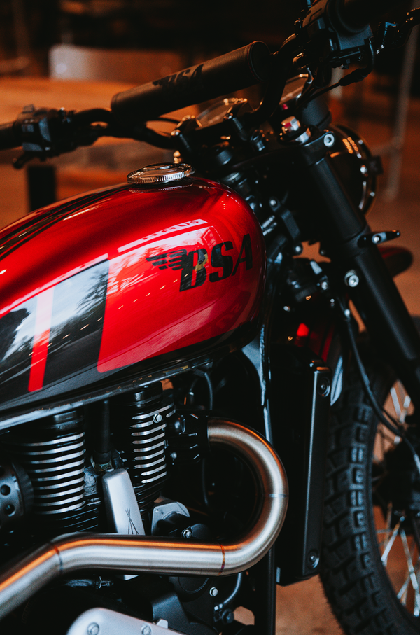 BSA Scrambler SPECTRE Edition BUILD