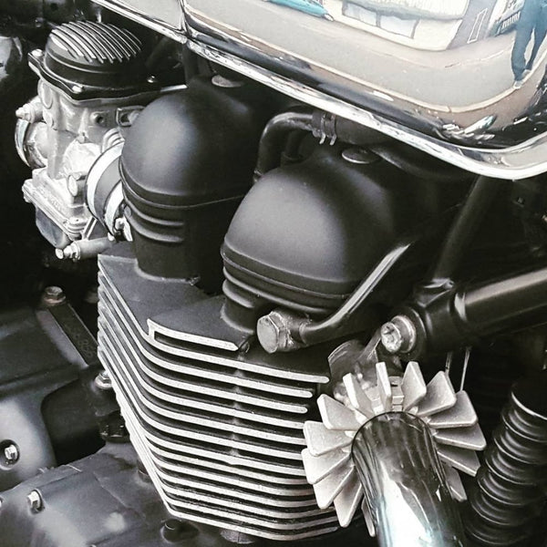 Motone Big Fin Exhaust Clamps - Carb