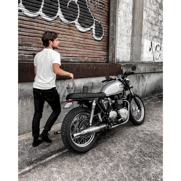 Motone Bonneville Skinny Seat - The Mamba - Black