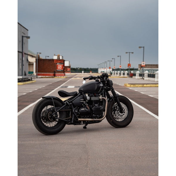 Motone Cobra Khan Seat - Full Diamond - Triumph Bobber