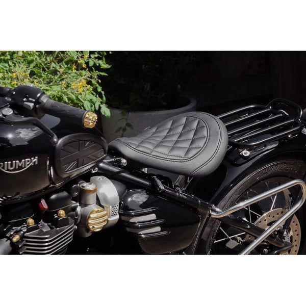 Motone Kaiser Cobra Seat Diamond Black Triumph Bobber