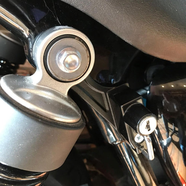 Motone Helmet Lock 2.0 Kit - For Liquid Cooled Bonneville