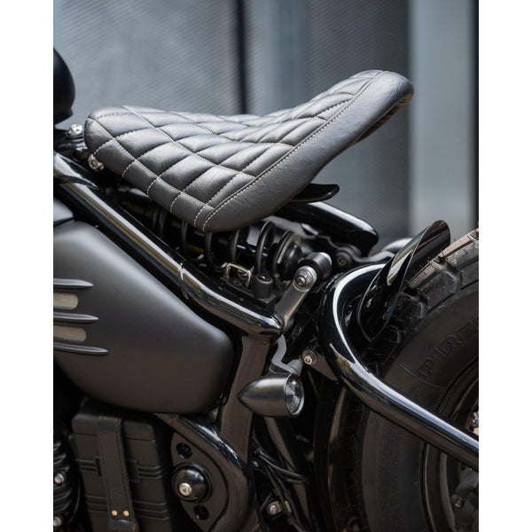 Motone TRIUMPH BOBBER HELMET LOCK KIT