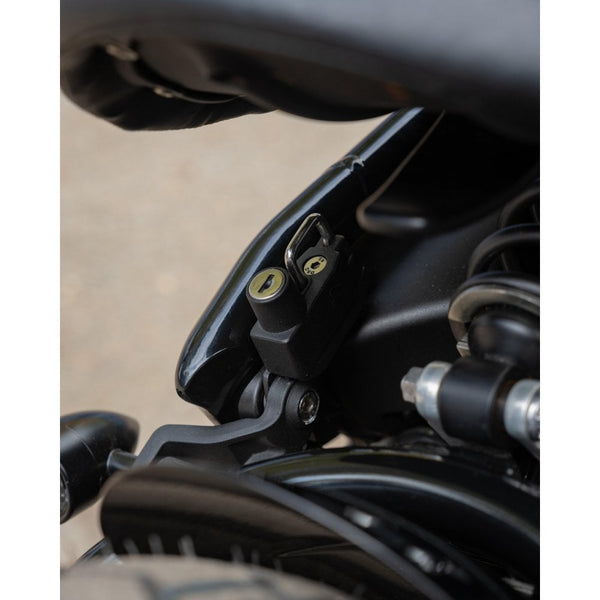 Motone TRIUMPH BOBBER HELMET LOCK KIT
